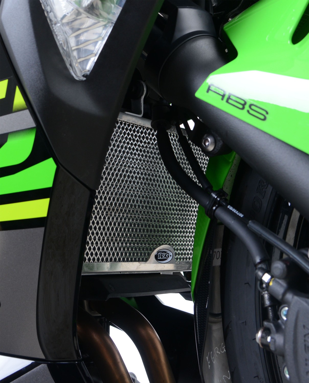 R&G Racing Radiator Guard for the Kawasaki Ninja 250 '18-'21 / Ninja 400 '18-'22 / Z250 '19-'21 / Z400 '19-'22 R&G Racing Radiator Guard for the Kawasaki Ninja 250 '18-'21 / Ninja 400 '18-'22 / Z250 '19-'21 / Z400 '19-'22